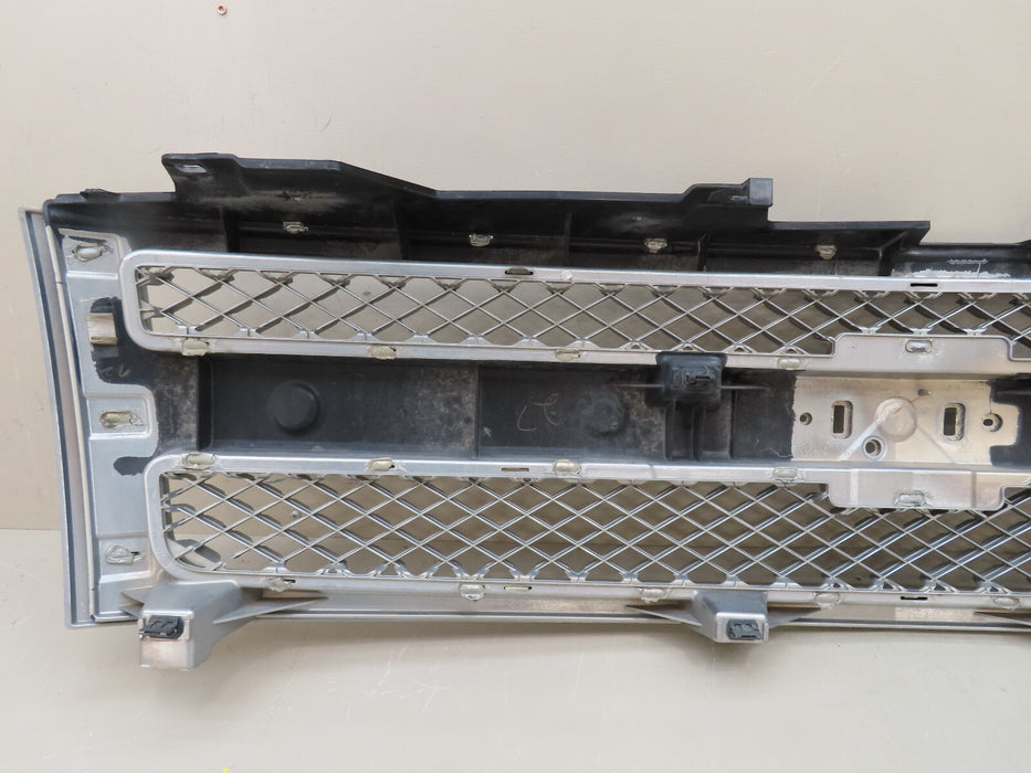 2007-2013 CHEVROLET SILVERADO 1500 FRONT RADIATOR GRILLE GRILL OEM