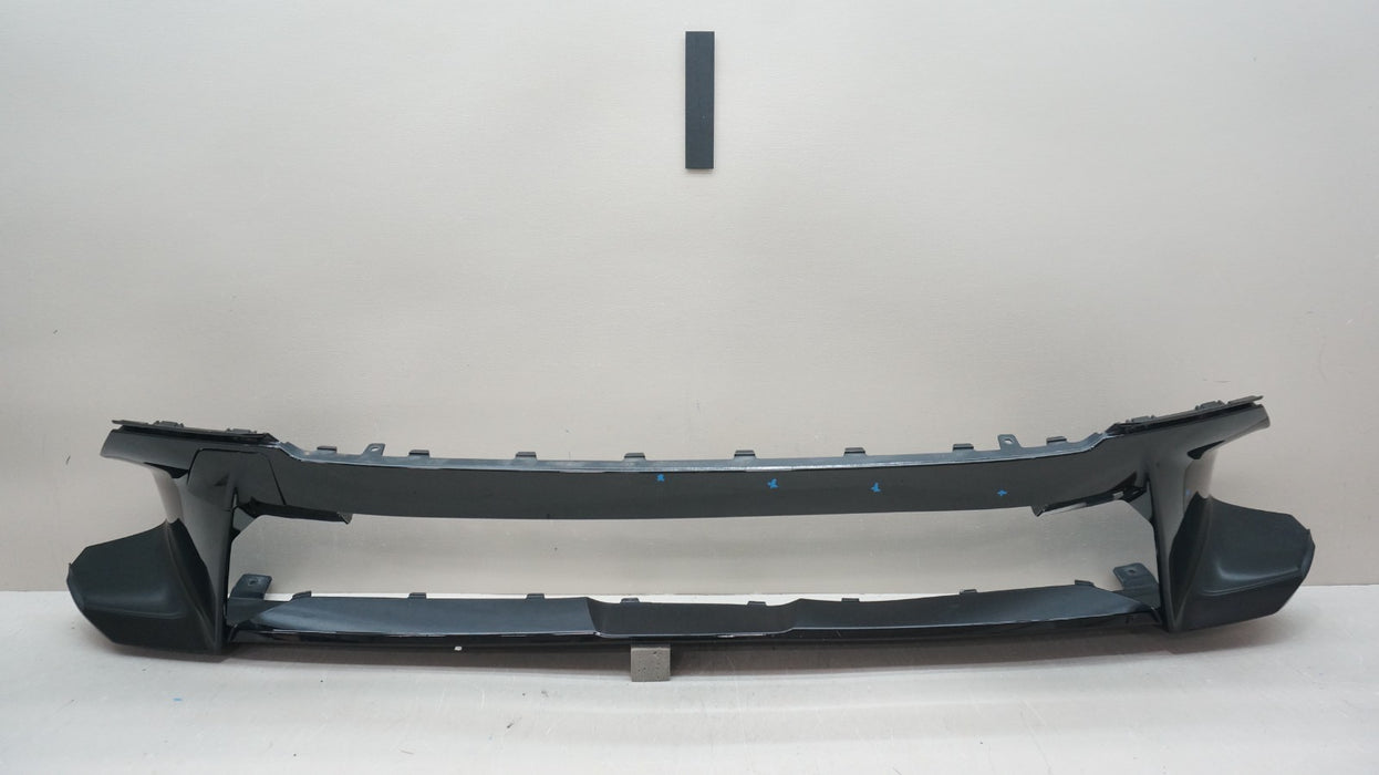 2022-2023 BMW X7 G07 LCI FRONT LOWER BUMPER DIFFUSER MOLDING OEM