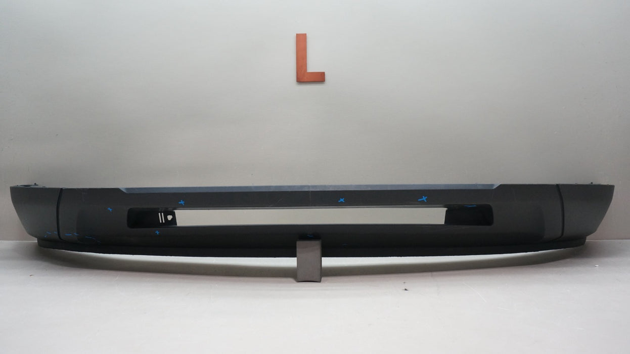 2017-2019 CADILLAC XT5 FRONT LOWER BUMPER VALANCE PANEL OEM 84033182