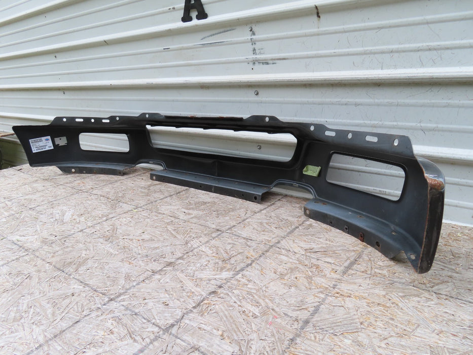 2004-2005 FORD F-150 FRONT METAL BUMPER COVER W/ FOG LIGHT HOLE AFTERMARKET