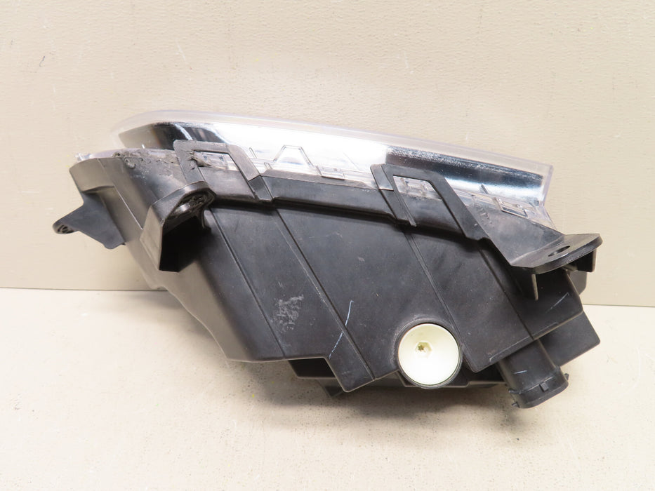 2015-2018 PORSCHE MACAN TURBO FOG LIGHT LEFT DRIVER SIDE OEM LED 89209331