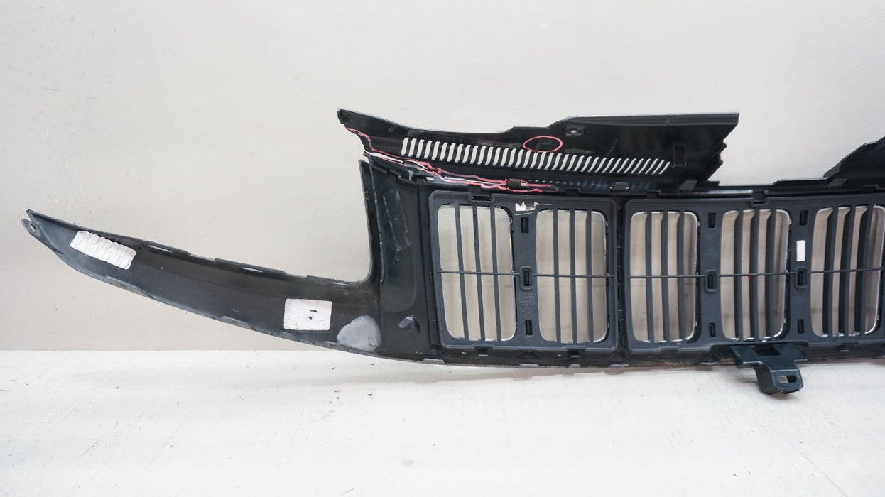 2014-2016 JEEP GRAND CHEROKEE FRONT UPPER CENTER RADIATOR GRILLE OEM 1WL32TRM