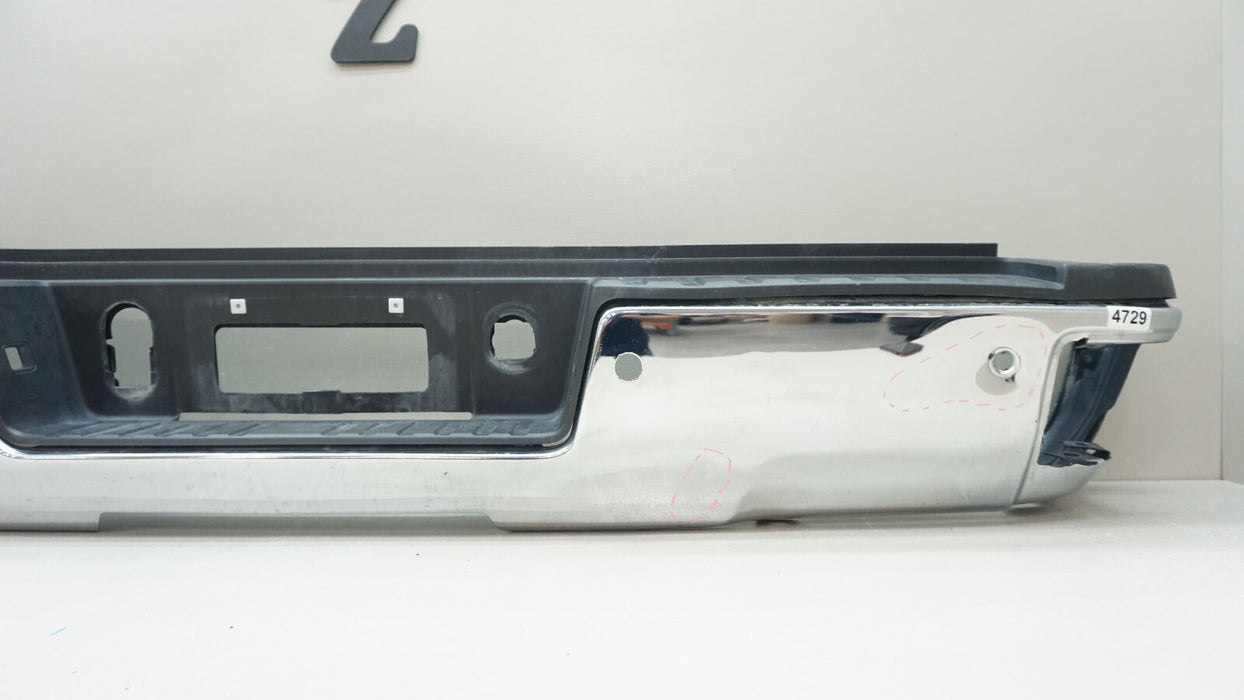 2016-2019 CHEVROLET SILVERADO GMC SIERRA 2500 REAR METAL BUMPER OEM 84204606
