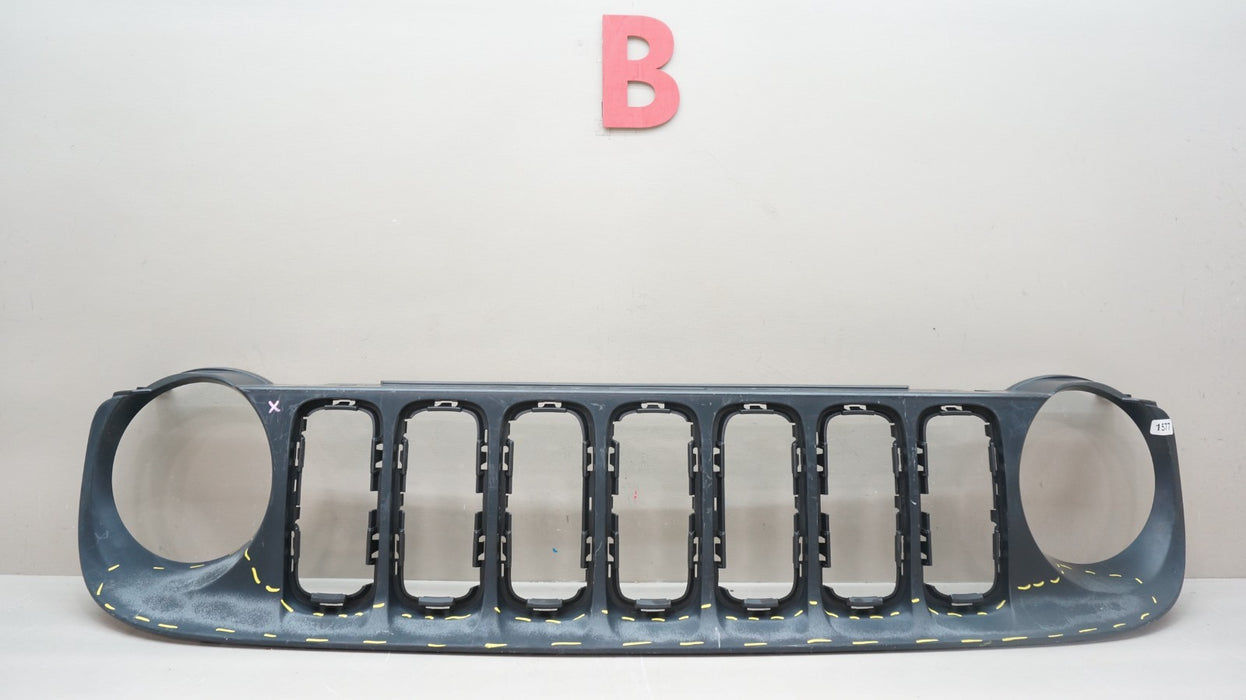 2015-2018 JEEP RENEGADE FRONT BUMPER RADIATOR GRILLE OEM 735587825
