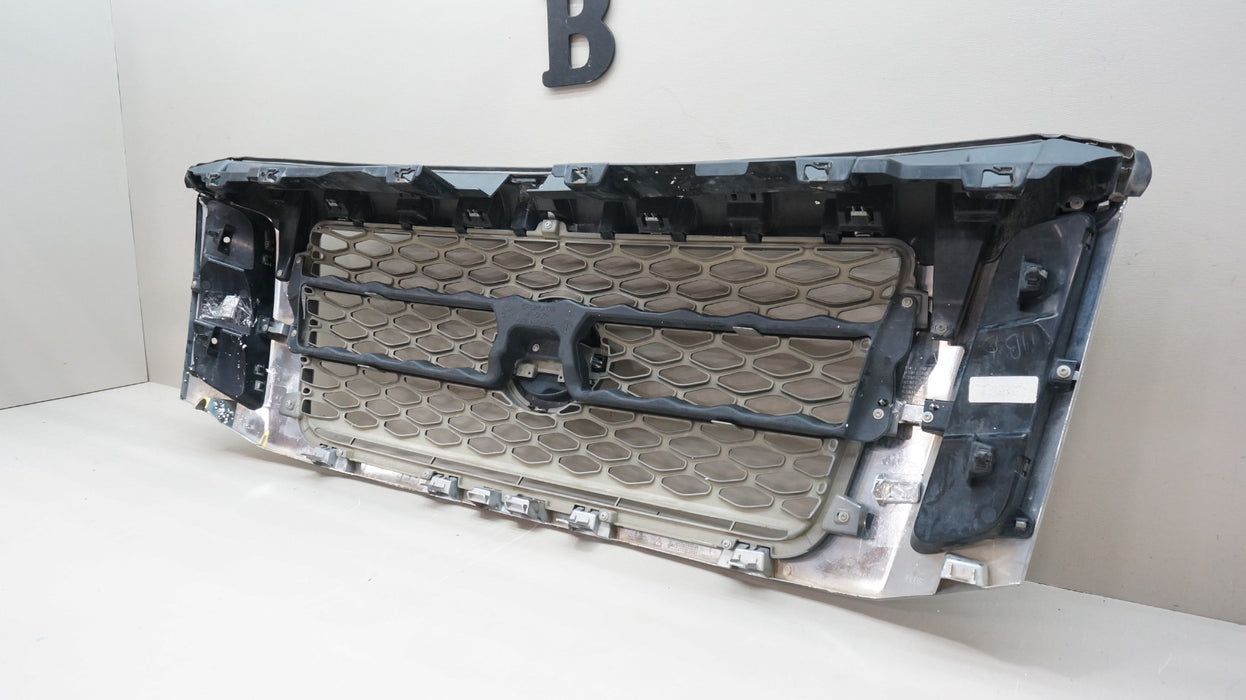 2016-2019 NISSAN TITAN XD FRONT RADIATOR GRILLE GRILL 62310-EZ20A OEM