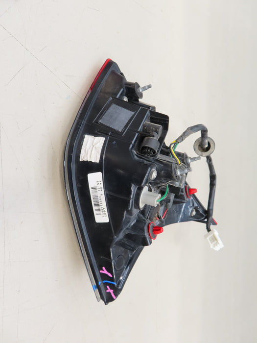 2017-2020 NISSAN ROGUE REAR LEFT DRIVER SIDE INNER TAIL LIGHT OEM