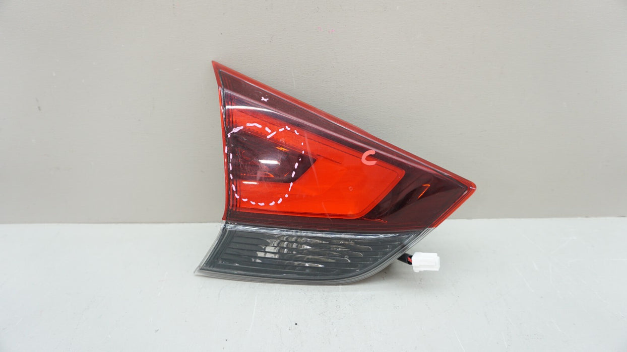 2017-2019 NISSAN ROGUE REAR LEFT DRIVERS SIDE INNER TAIL LIGHT OEM 17 18 19