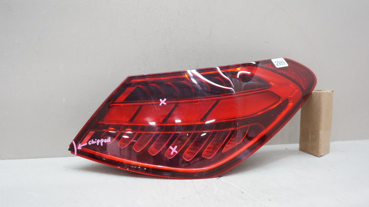 2022-2023 MERCEDES-BENZ C300 REAR RIGHT PASSENGER TAIL LIGHT LED OEM A2069063800