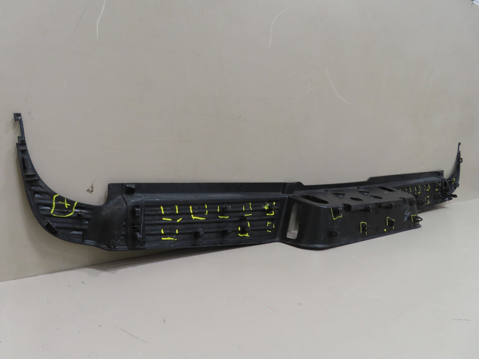 2019-2021 DODGE RAM 2500 3500 REAR BUMPER STEP PLATE PAD COVER OEM 68525077AA