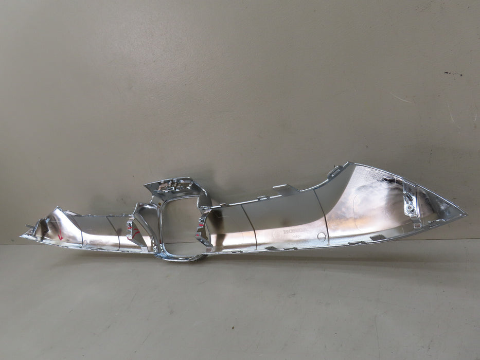 2017-2019 HONDA CRV FRONT UPPER GRILLE GRILL MOLDING TRIM OEM 71122-TLA-A000