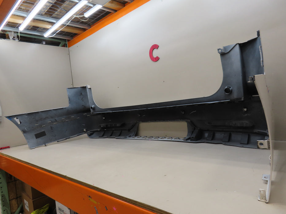 2018-2021 LINCOLN NAVIGATOR REAR BUMPER COVER OEM