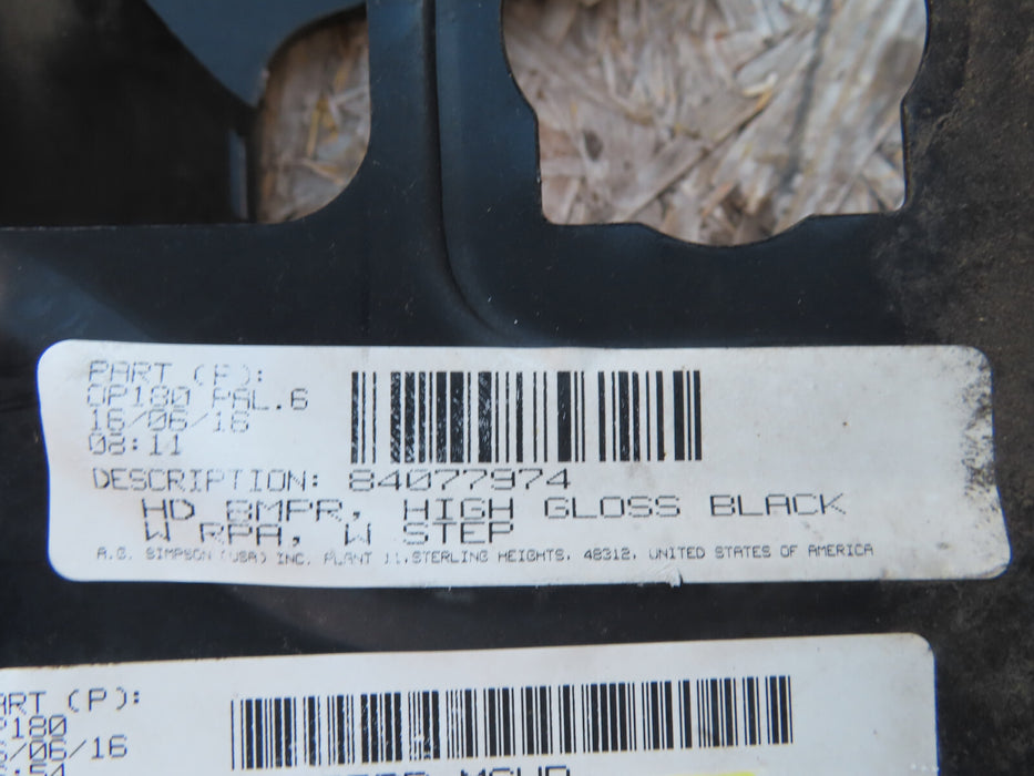 2014-2018 CHEVROLET SILVERADO GMC SIERRA REAR METAL BUMPER OEM 84077974