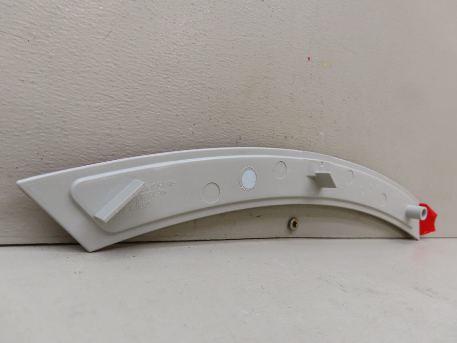 2014-2017 BMW X5 FRONT BUMPER RIGHT PASSENGER SIDE REFLECTOR OEM 63147290094