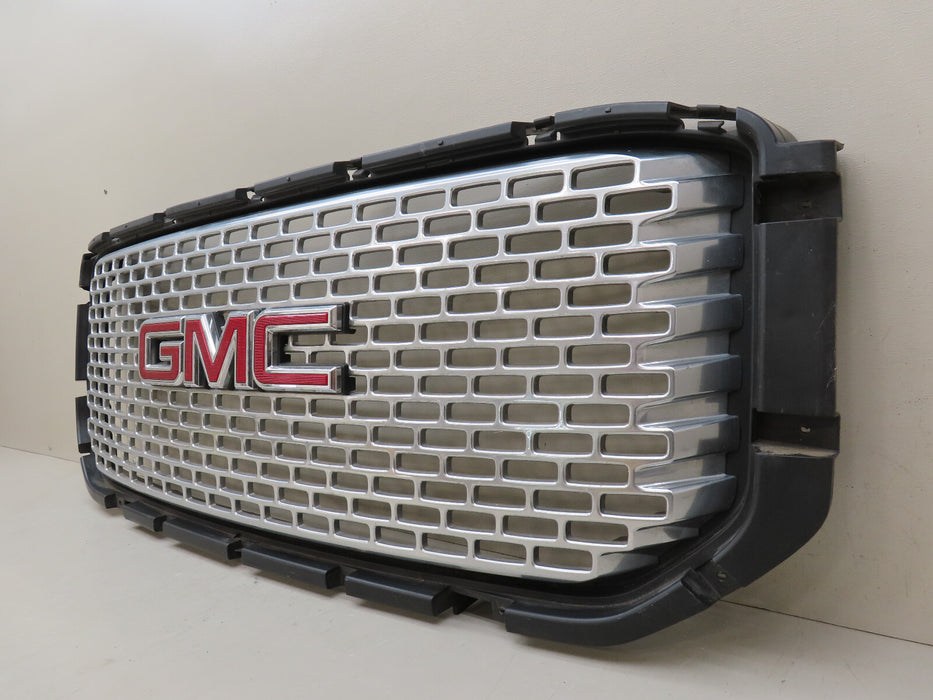 2015-2020 GMC YUKON DENALI FRONT RADIATOR GRILL GRILLE OEM