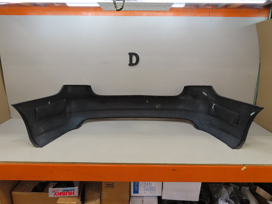 2014 2015 VOLKSWAGEN PASSAT SEDAN BUMPER COVER OEM 561 807 421