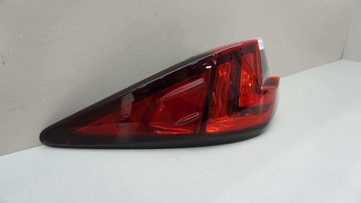 2016-2019 LEXUS RX350 RX450H REAR LEFT DRIVERS SIDE TAIL LIGHT OEM 17 18