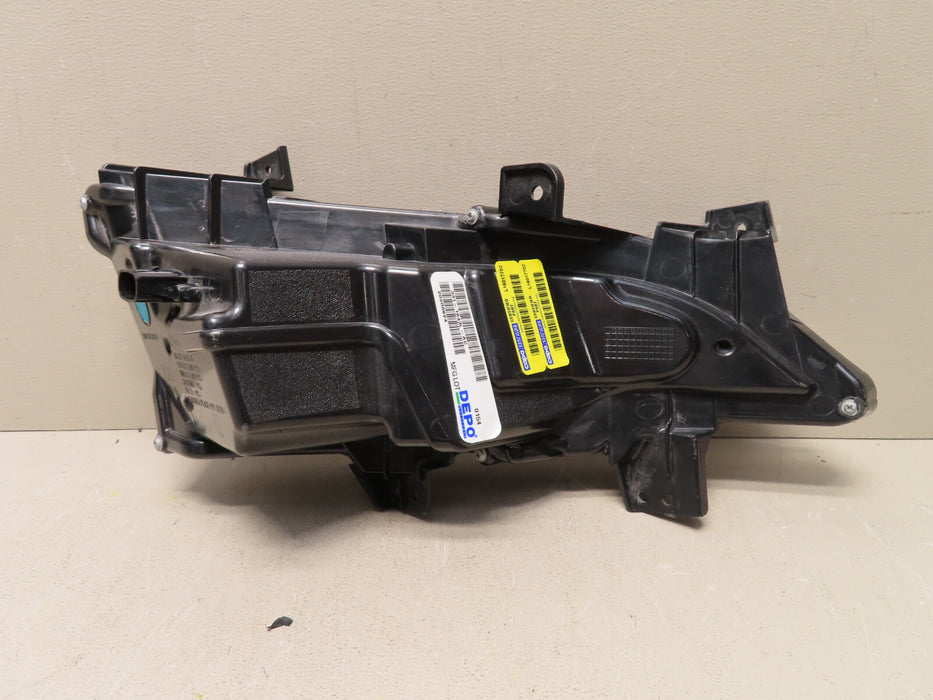 2015-2018 LINCOLN MKC LEFT DRIVER SIDE DAYTIME RUNNING LIGHT 331 1643L AC DEPO