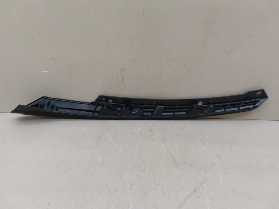 2016-2018 HONDA CIVIC FRONT RIGHT PASSENGER HEADLIGHT UPPER GRILLE OEM