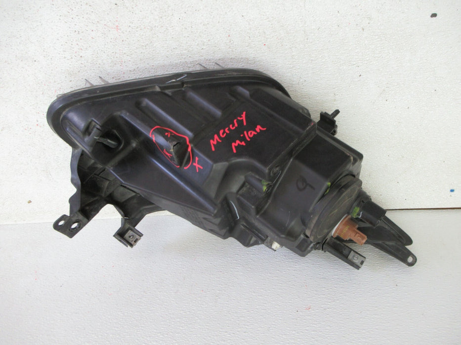 2010-2011 MERCURY MILAN FRONT LEFT DRIVER SIDE HEADLIGHT HEADLAMP HALOGEN OEM