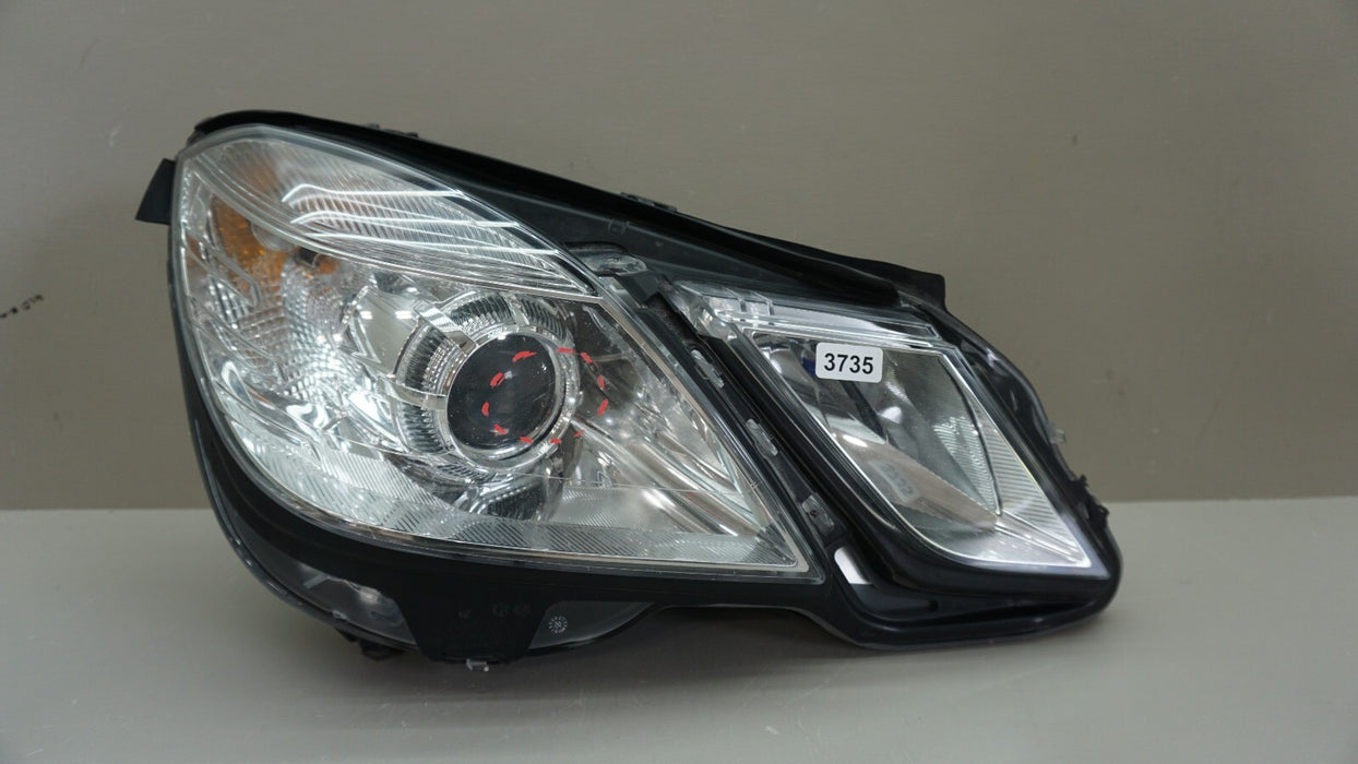 2010-2013 MERCEDES E350 E550 W212 RIGHT HEADLIGHT LAMP HALOGEN OEM A2128208661