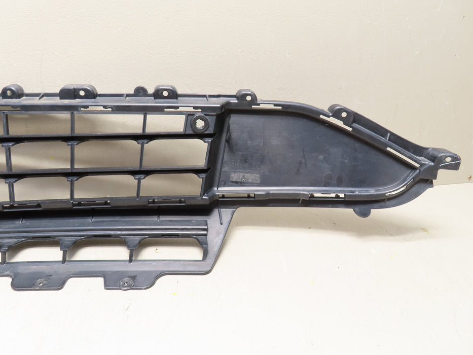 2016-2020 CHEVROLET TRAVERSE FRONT LOWER GRILLE GRILL OEM P# 84402021