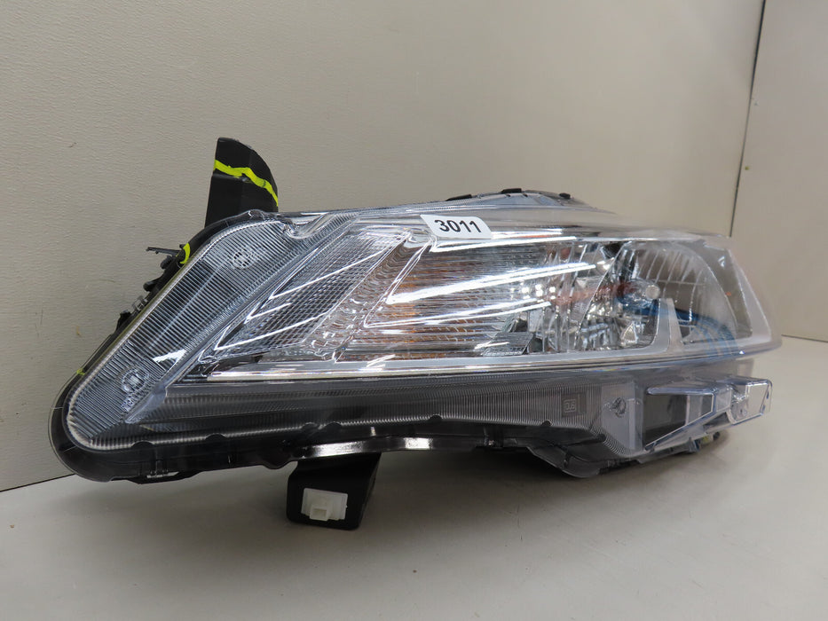 2021-2023 NISSAN KICKS FRONT LEFT DRIVER SIDE HALOGEN HEADLIGHT OEM 26060-5R00A