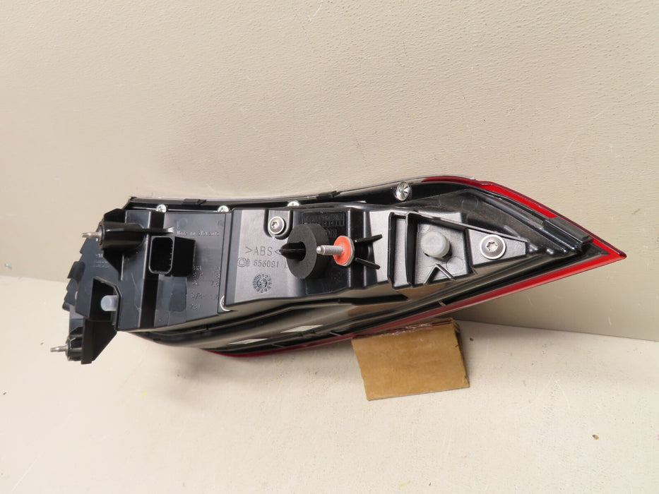 2021-2022 MERCEDES S CLASS W223 LEFT DRIVER SIDE TAIL LIGHT OUTER LAMP LED OEM