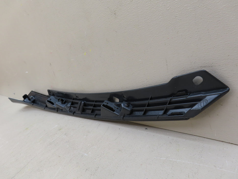 2016-2018 HONDA CIVIC FRONT RIGHT PASSENGER HEADLIGHT UPPER GRILLE OEM