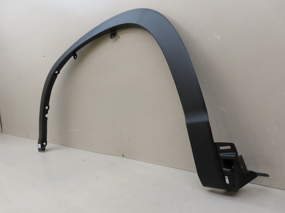2014-2019 TOYOTA HIGHLANDER FRONT LEFT DRIVER FENDER FLARE MOLDING OEM