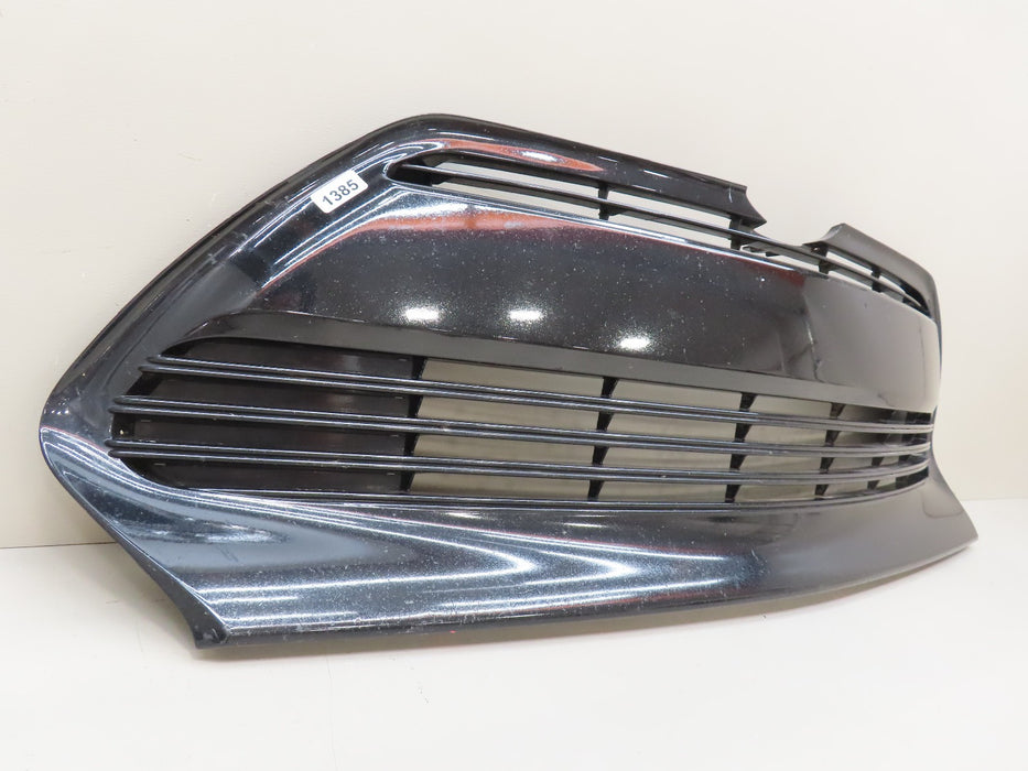 2017-2019 TOYOTA COROLLA FRONT LOWER BUMPER GRILLE GRILL OEM
