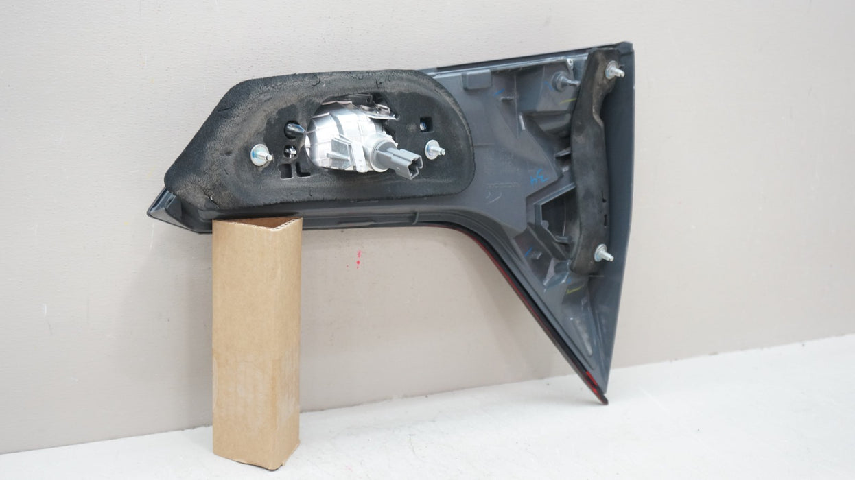 2016-2018 HONDA HR-V REAR LEFT DRIVER SIDE INNER TAIL LIGHT OEM