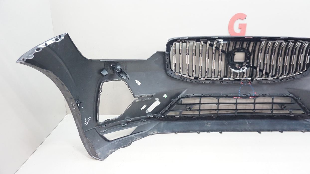 2018-2020 VOLVO XC60 FRONT BUMPER COVER PANEL OEM 32234928