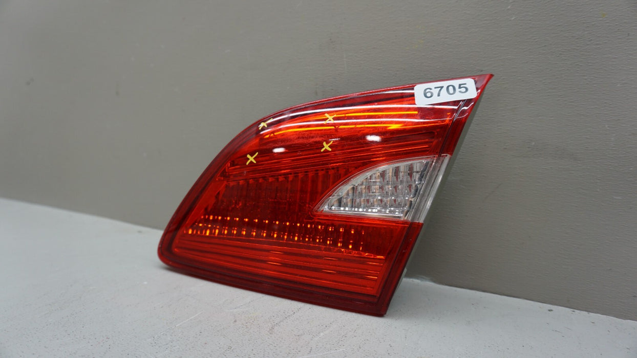 2016-2019 NISSAN SENTRA REAR RIGHT PASSENGER SIDE TAIL LIGHT OEM 16 17 18 19