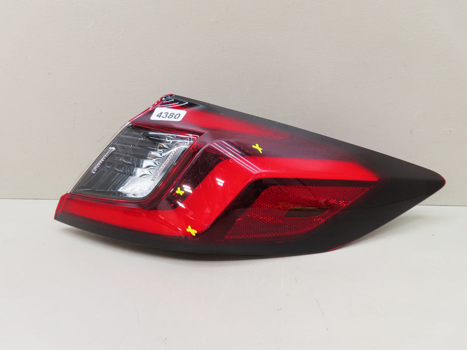 2022-2024 HONDA CIVIC HATCHBACK REAR RIGHT PASSENGER TAIL LIGHT OUTER OEM